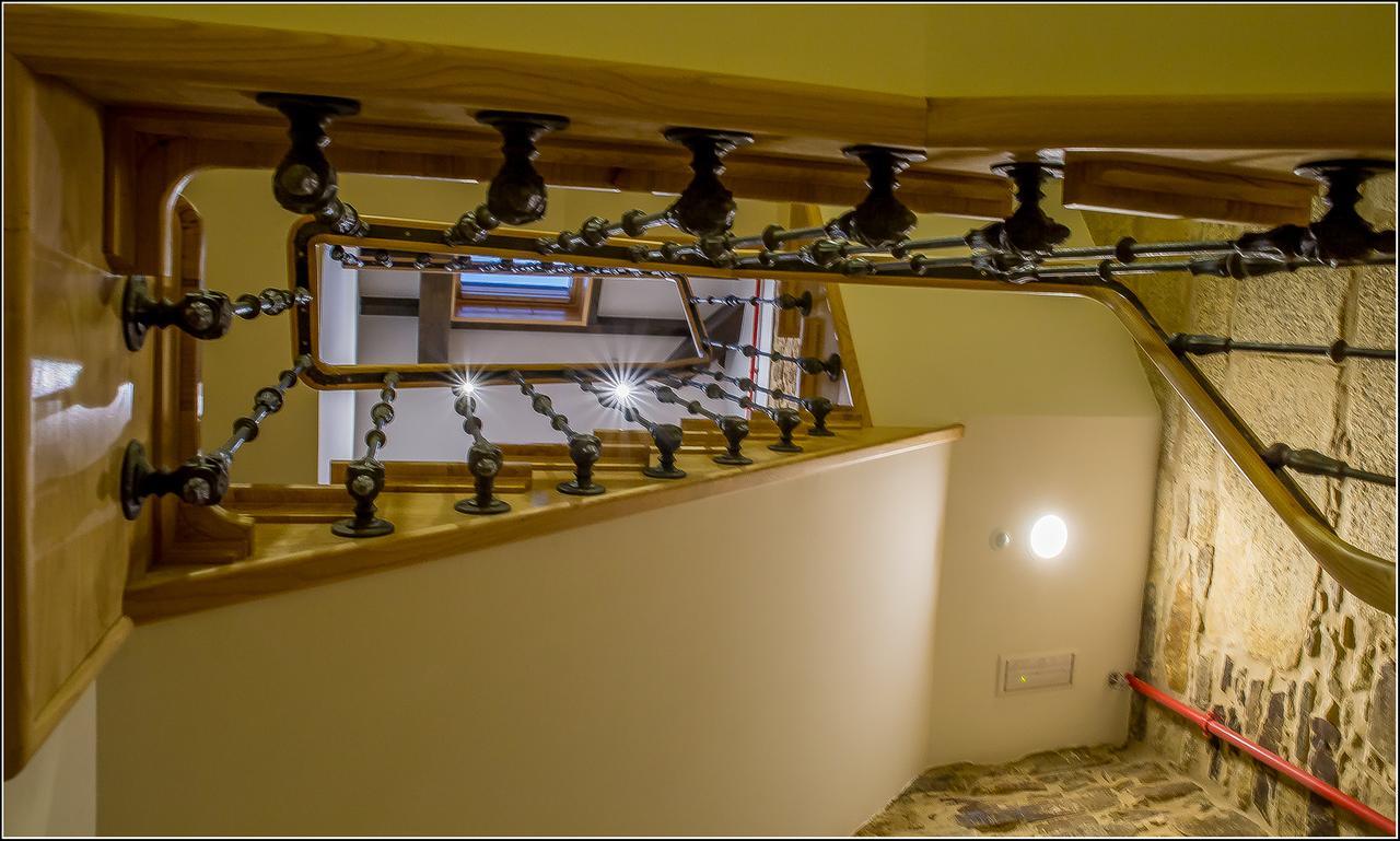 Oxford Suites سانتياغو دي كومبوستيلا المظهر الخارجي الصورة